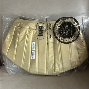 NWT Lug Pumpkin Tote in Metallic Gold